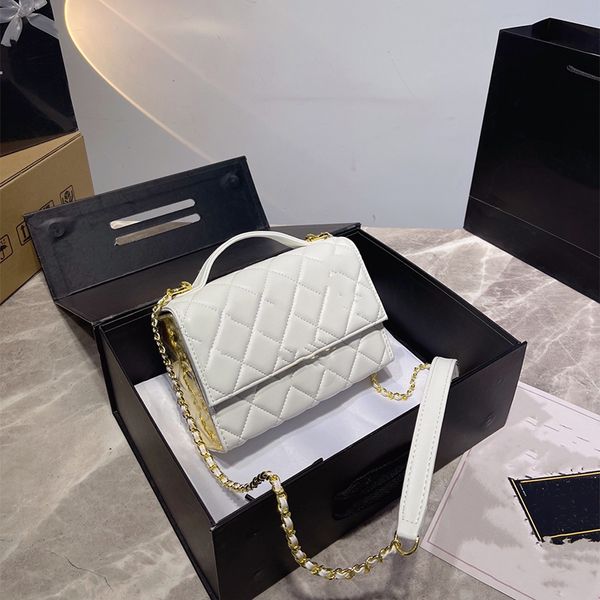 2021 classic french fashion gold-rimmed mirror box bags designer handbags luxury shoulder bag leather large capacity party street wallet dia
2021 classic french fashion gold-rimmed mirror box bags designer handbags luxury shoulder bag leather large capacity party street wallet dia