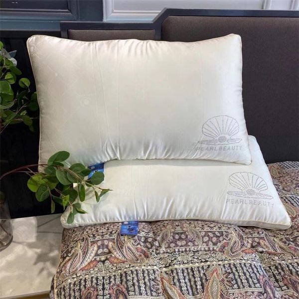 pillow cilected pearl protein double el couples anti-mite protecting cervical spine helps sleep soft feather velvet
pillow cilected pearl protein double el couples anti-mite protecting cervical spine helps sleep soft feather velvet