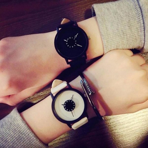 wristwatches fashion casual men and women leather couple watches relogio femininowatch, Slivery;brown
wristwatches fashion casual men and women leather couple watches relogio femininowatch, Slivery;brown