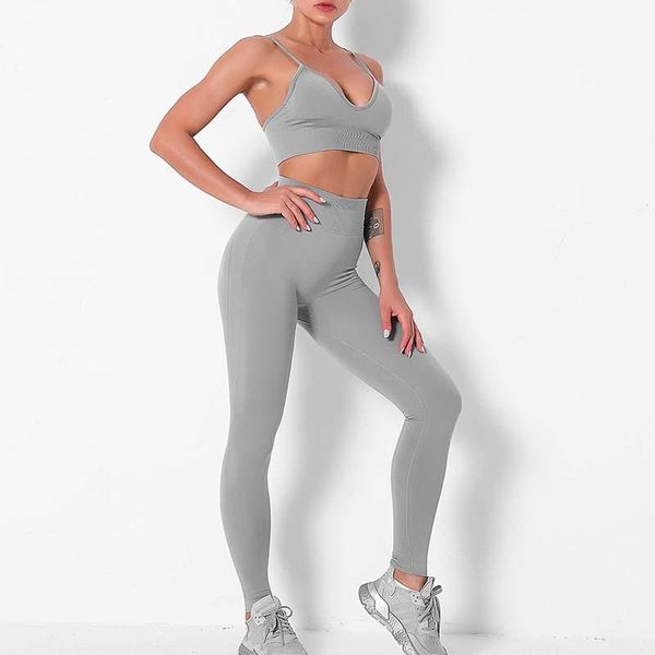 sports suits seamless yoga set fitness clothes high waist woman gym leggings bra sets adjustable outfit
sports suits seamless yoga set fitness clothes high waist woman gym leggings bra sets adjustable outfit