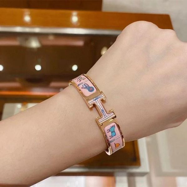 bangle bracelets on hand fine jewelry fashion luxury designer trending h brand bracelet for women gift, Black
bangle bracelets on hand fine jewelry fashion luxury designer trending h brand bracelet for women gift, Black