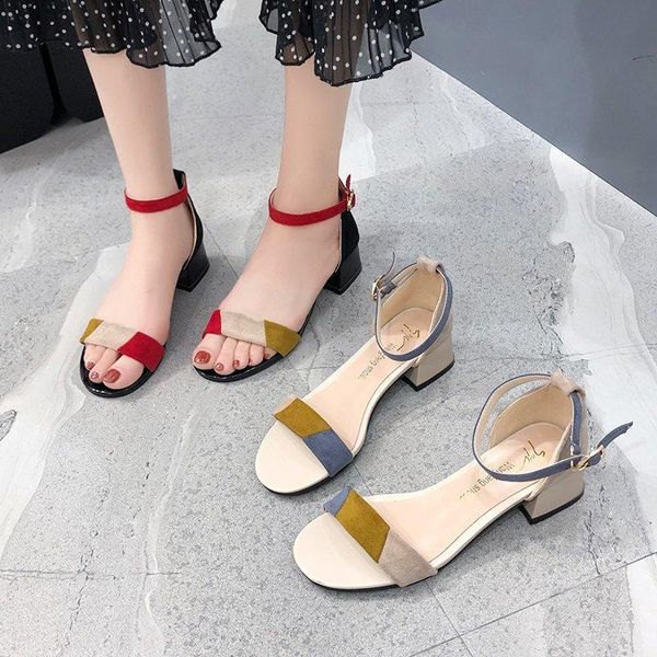 women fashion spring summer comfortable black sandals lady cute buckle strap high heel
women fashion spring summer comfortable black sandals lady cute buckle strap high heel