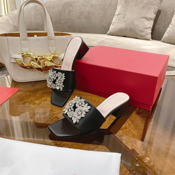 slippers 2021 outdoor woman shoes med heels chaussure femme summer crystal slides casual open-toes zapatillas mujer, Black
slippers 2021 outdoor woman shoes med heels chaussure femme summer crystal slides casual open-toes zapatillas mujer, Black