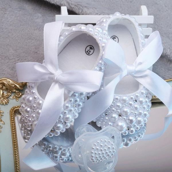 first walkers dollbling pure white children's shoes pearl customization handmade baptism birthday present princess little girl
first walkers dollbling pure white children's shoes pearl customization handmade baptism birthday present princess little girl