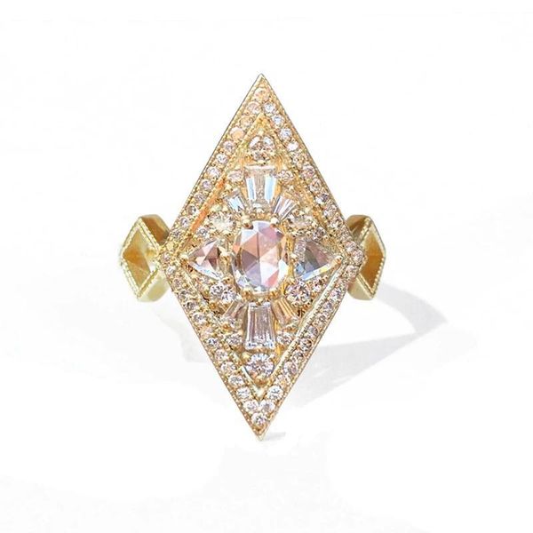wedding rings rhombus design full of crystal copper geometry for women engagement party jewelry accessories, Slivery;golden
wedding rings rhombus design full of crystal copper geometry for women engagement party jewelry accessories, Slivery;golden