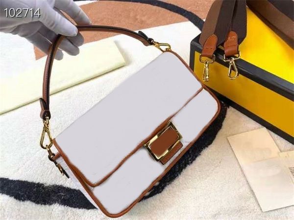 2021 summer latest updated embroidery baguettes women luxurys designer shoulder bags gold hardware buckle letter printing handbags fashion l
2021 summer latest updated embroidery baguettes women luxurys designer shoulder bags gold hardware buckle letter printing handbags fashion l