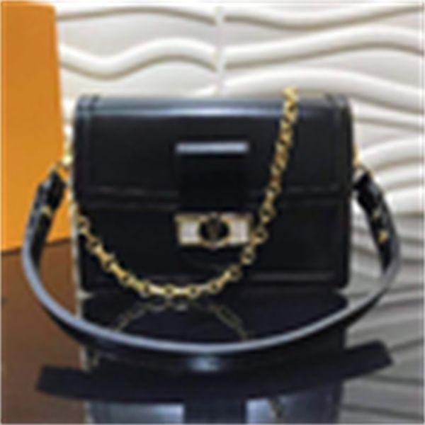 totes brand designer luxury r60c m55821 black early spring bags series medium handbag women handbags iconic bags handles shoulder cross body, Red;black
totes brand designer luxury r60c m55821 black early spring bags series medium handbag women handbags iconic bags handles shoulder cross body, Red;black