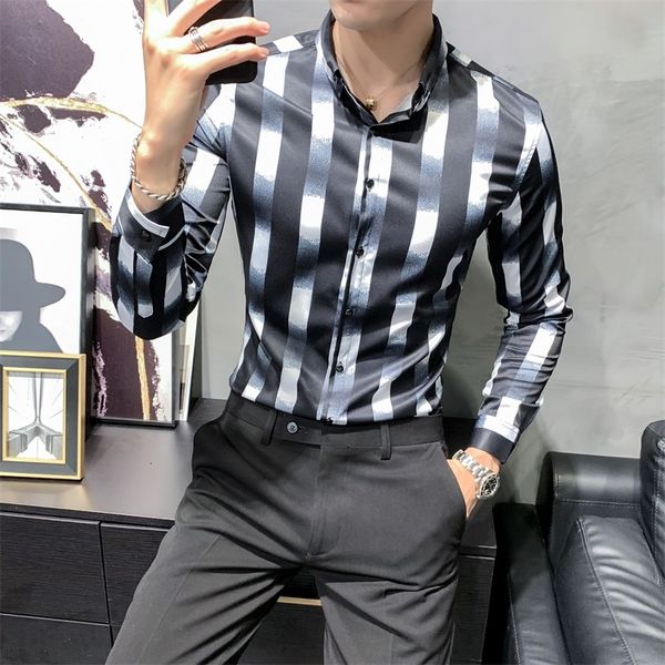 t shirts korean working of men plaid shirt in form 2021 long sleeve all the simple match printed blouse thin men's b8ib, White;black 
t shirts korean working of men plaid shirt in form 2021 long sleeve all the simple match printed blouse thin men's b8ib, White;black