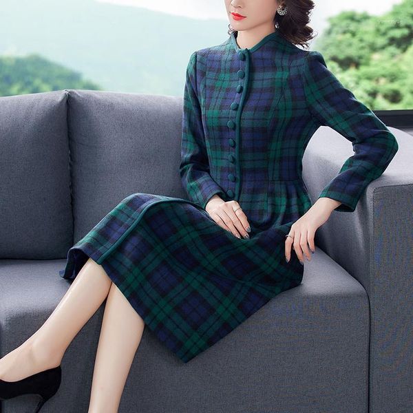 casual dresses autumn winter 3xl plus size green plaid woolen 2021 vintage warm midi dress women bodycon elegant party vestidos, Black;gray
casual dresses autumn winter 3xl plus size green plaid woolen 2021 vintage warm midi dress women bodycon elegant party vestidos, Black;gray