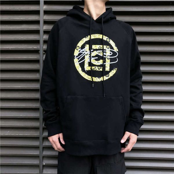 co branded clot blue and white porcelain 3m plush couple hoodie edison chen street, Black
co branded clot blue and white porcelain 3m plush couple hoodie edison chen street, Black