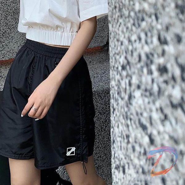 men's shorts we11done nylon 3d logo drawstring women's welldone glossy solid color fashion sports, White;black
men's shorts we11done nylon 3d logo drawstring women's welldone glossy solid color fashion sports, White;black