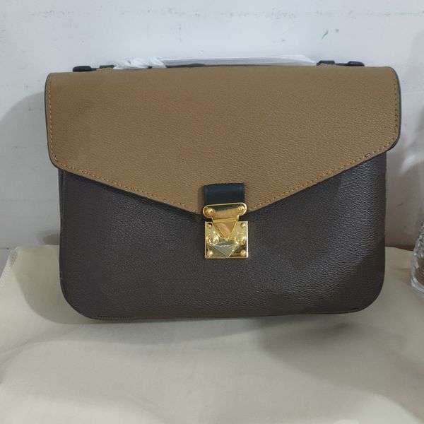 2021 luxurys designers bags crossbody women handbag messenger bags oxidizing leather metis elegant shoulder bags crossbody bag shopping tote
2021 luxurys designers bags crossbody women handbag messenger bags oxidizing leather metis elegant shoulder bags crossbody bag shopping tote
