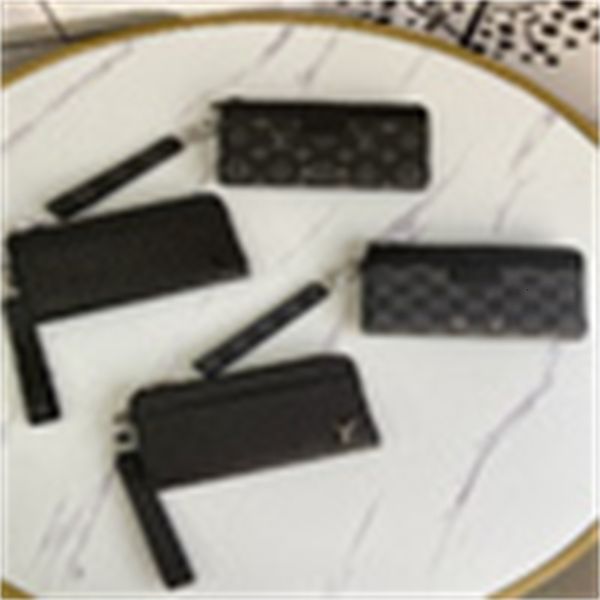 m60379 zipper wallet bumbags long wallet chain wallets purse clutches evening pouches mini belt bags 700l, Black;red
m60379 zipper wallet bumbags long wallet chain wallets purse clutches evening pouches mini belt bags 700l, Black;red