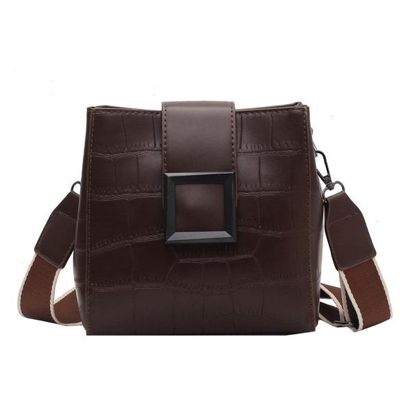 school bags texture retro bucket bag 2021 fashion autumn winter versatile messenger bagbrand designer women's bagsone shoulder clutch
school bags texture retro bucket bag 2021 fashion autumn winter versatile messenger bagbrand designer women's bagsone shoulder clutch
