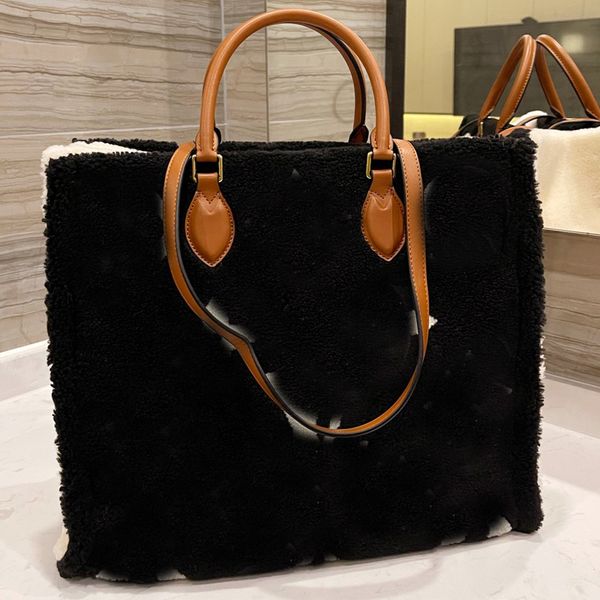 winter lamb wool handbag teddy plush tote bag large capacity package shopping shoulder bags classic letter printed onthego handbags purse
winter lamb wool handbag teddy plush tote bag large capacity package shopping shoulder bags classic letter printed onthego handbags purse