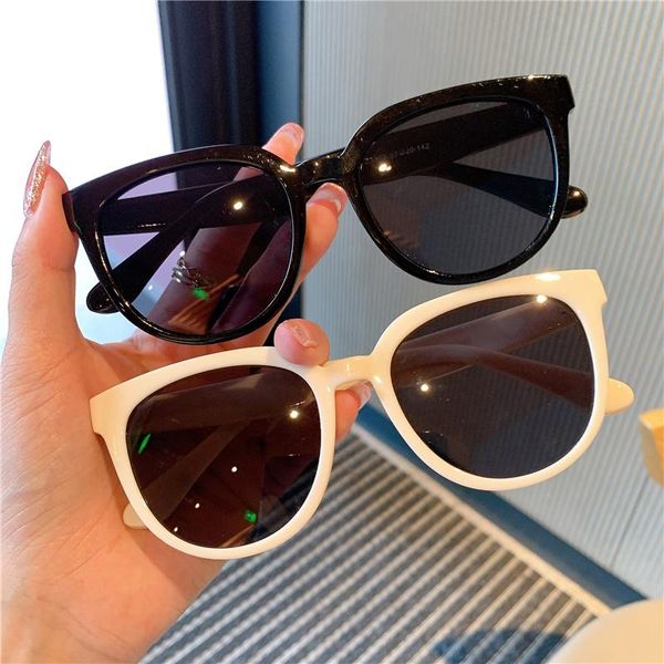sunglasses glasses 2021 fashion women's vintage pink luxury woman sunglassesdesigner car driving oversized frame, White;black
sunglasses glasses 2021 fashion women's vintage pink luxury woman sunglassesdesigner car driving oversized frame, White;black