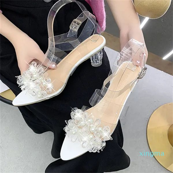 2021 summer sandals pointed toe shallow mouth type transparent buckle women's shoes fashionable and elegant white size 35-40, Black
2021 summer sandals pointed toe shallow mouth type transparent buckle women's shoes fashionable and elegant white size 35-40, Black