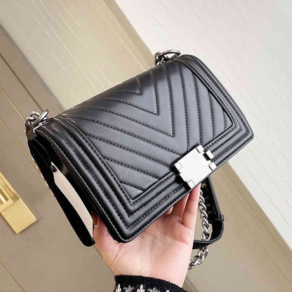 classic style flap single chain bag lattice genuine leather for men ladies fashion messenger crossbody shoulder bags luxury handbag designer
classic style flap single chain bag lattice genuine leather for men ladies fashion messenger crossbody shoulder bags luxury handbag designer