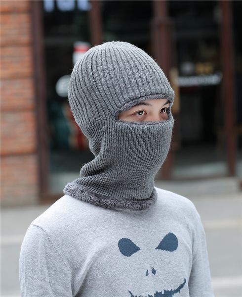 outdoor cold proof warm cover men's cycling windproof hat winter cover headgear neck protection one-piece hat, Black;white
outdoor cold proof warm cover men's cycling windproof hat winter cover headgear neck protection one-piece hat, Black;white