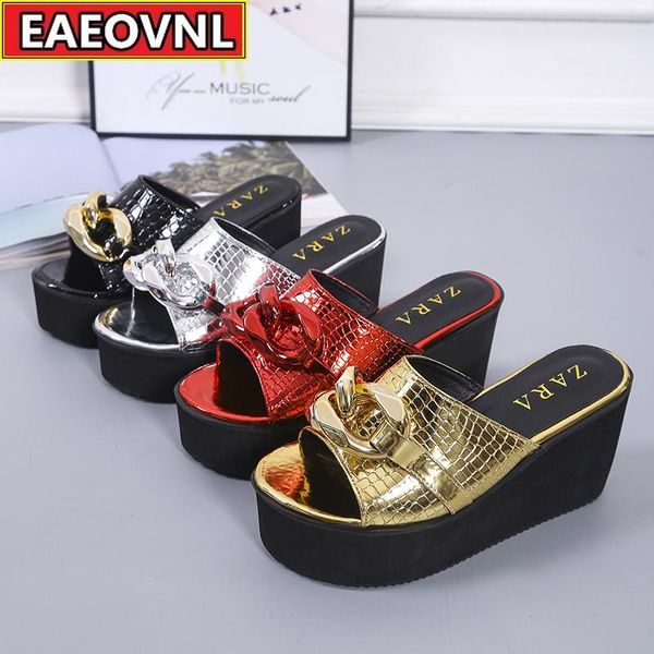slippers 2021 summer big wedge heel women's slipper whopper fashion sandal barefoot open toe beach 8cm thick, Black
slippers 2021 summer big wedge heel women's slipper whopper fashion sandal barefoot open toe beach 8cm thick, Black