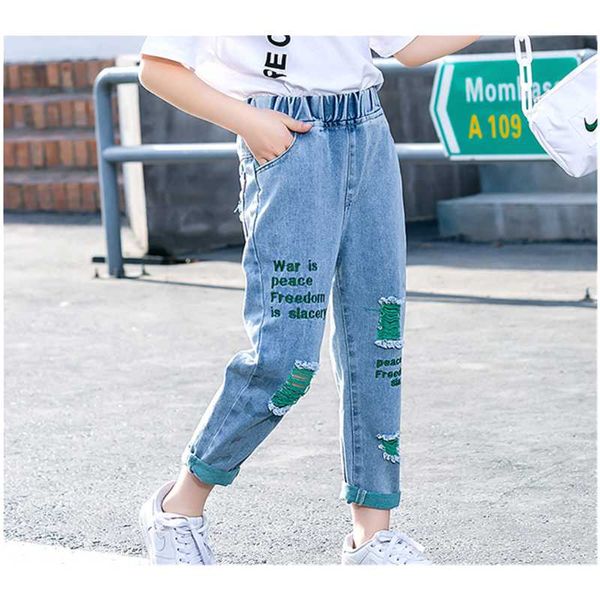 jeans 2021 children pants baby girls cotton embroidered trousers casual ripped harem outfit for 4-16y t0055, Blue
jeans 2021 children pants baby girls cotton embroidered trousers casual ripped harem outfit for 4-16y t0055, Blue