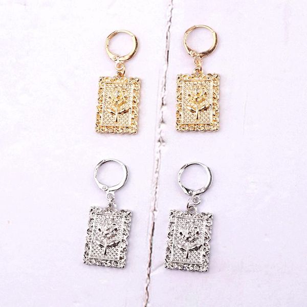 1pair punk geometric carved rose flower hoop earrings for women european vintage pendant circle jewelry e596-1 & huggie, Golden;silver
1pair punk geometric carved rose flower hoop earrings for women european vintage pendant circle jewelry e596-1 & huggie, Golden;silver