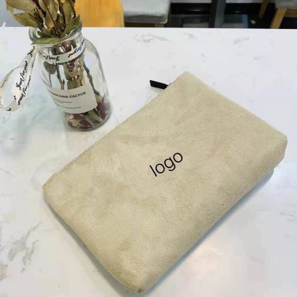 designer makeup storage bag korean new c letter casual deerskin clutch ladies envelope handbag
designer makeup storage bag korean new c letter casual deerskin clutch ladies envelope handbag