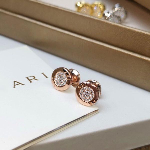 stud luxury jewelry1:1logo roman rose gold color round shiny earrings digital fashion brand bvl woman, Golden;silver
stud luxury jewelry1:1logo roman rose gold color round shiny earrings digital fashion brand bvl woman, Golden;silver
