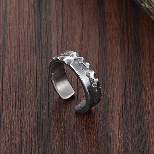 old hand forged indian pattern men's opening adjustable single ring man, Golden;silver
old hand forged indian pattern men's opening adjustable single ring man, Golden;silver