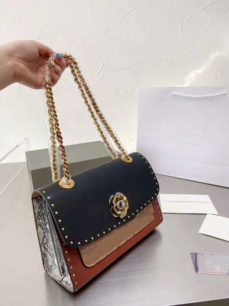 leather shoulder bags women's handbags cross body bags's luxury designer fashion shopping wallets camera bag card pocket handbag 9
leather shoulder bags women's handbags cross body bags's luxury designer fashion shopping wallets camera bag card pocket handbag 9