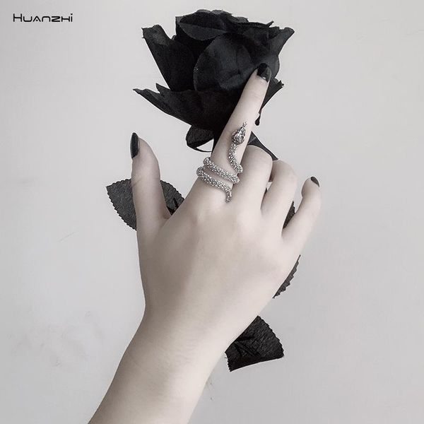 cluster rings huanzhi 2021 trendy personality vintage hip hop metal snake multiturn ring for women and men party jewelry gifts, Golden;silver
cluster rings huanzhi 2021 trendy personality vintage hip hop metal snake multiturn ring for women and men party jewelry gifts, Golden;silver