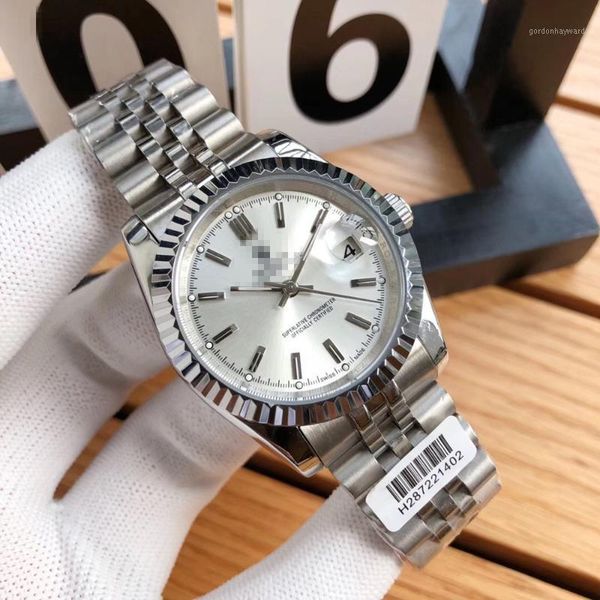 men's luxury sports automatic mechanical watch sapphire glass retro original box wristwatches, Slivery;brown
men's luxury sports automatic mechanical watch sapphire glass retro original box wristwatches, Slivery;brown