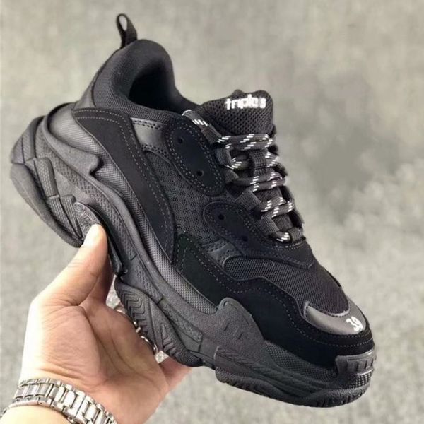 triple s paris 17fw men women platform casual shoes black white luxury designer shoes trainers fashion sneakers size 36-45
triple s paris 17fw men women platform casual shoes black white luxury designer shoes trainers fashion sneakers size 36-45