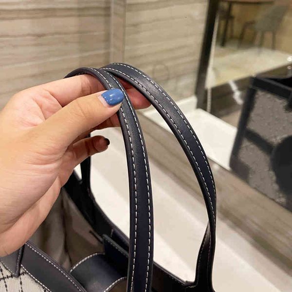 evening bags designer tote luxury handbags shopping bag high-quality different colors various styles fashion brand high-capacity with origin
evening bags designer tote luxury handbags shopping bag high-quality different colors various styles fashion brand high-capacity with origin