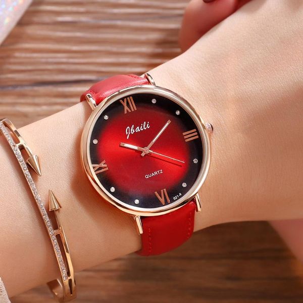 wristwatches 2021 luxury crystal watch women bracelet gradual change dial rhinestone women's quartz wristwatch simple leather band gift, Slivery;brown
wristwatches 2021 luxury crystal watch women bracelet gradual change dial rhinestone women's quartz wristwatch simple leather band gift, Slivery;brown