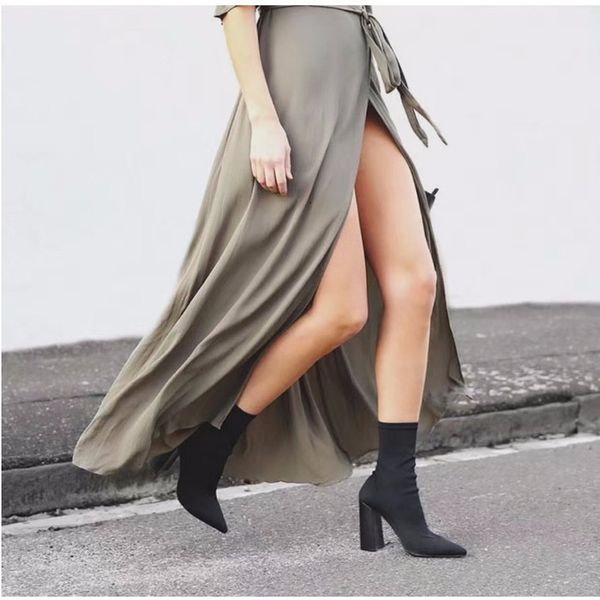 2021 autumn and winter pointed thick high heel thin leg short women's bare sleeve socks boots elastic single, Black
2021 autumn and winter pointed thick high heel thin leg short women's bare sleeve socks boots elastic single, Black