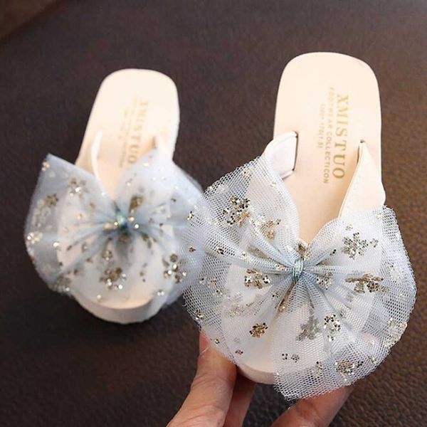 girl leisure fashion bow flip-flops sandals non-slip soft bottom summer beach flat house shoes child flip flop sh398 210712, Black;grey
girl leisure fashion bow flip-flops sandals non-slip soft bottom summer beach flat house shoes child flip flop sh398 210712, Black;grey