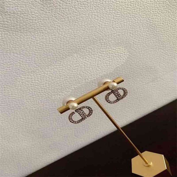 75% off outlet online family pearl earrings 2021 brass used 925 silver needle earrings female t96d
75% off outlet online family pearl earrings 2021 brass used 925 silver needle earrings female t96d