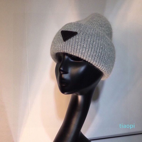 simple solid color beanie triangle badge hip hop knitted hats autumn winter casual skull caps for men women, Blue;gray
simple solid color beanie triangle badge hip hop knitted hats autumn winter casual skull caps for men women, Blue;gray
