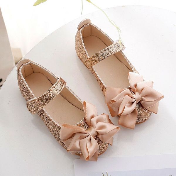 2021 spring new girls leather shoes for kids fashion princess sequins bowknot dress shoes for girls school party wedding shoes, Black;red
2021 spring new girls leather shoes for kids fashion princess sequins bowknot dress shoes for girls school party wedding shoes, Black;red