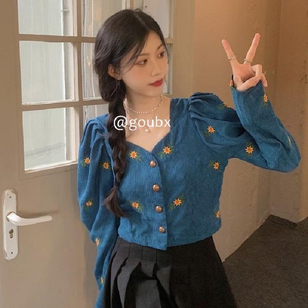 women's jackets single-breasted embroidered v-neck coat for women 2021autumn korean style sense of design wild fashion kio, Black;brown
women's jackets single-breasted embroidered v-neck coat for women 2021autumn korean style sense of design wild fashion kio, Black;brown