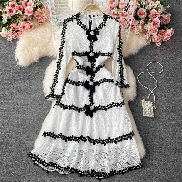 runway designer summer crochet long lace dress women sweet pearls beading bow black white contrast party vestidos 210602, Black;gray
runway designer summer crochet long lace dress women sweet pearls beading bow black white contrast party vestidos 210602, Black;gray