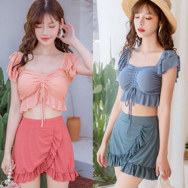 one-piece suits fashion korean style gathered slim split-type design short spring swimsuit two-piece suit
one-piece suits fashion korean style gathered slim split-type design short spring swimsuit two-piece suit