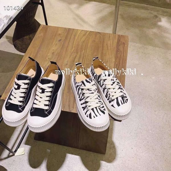 casual shoes spring 2021 new korean fashion british style student leisure thick sole zebra pattern muffin board shoes small white rm9u, Black
casual shoes spring 2021 new korean fashion british style student leisure thick sole zebra pattern muffin board shoes small white rm9u, Black