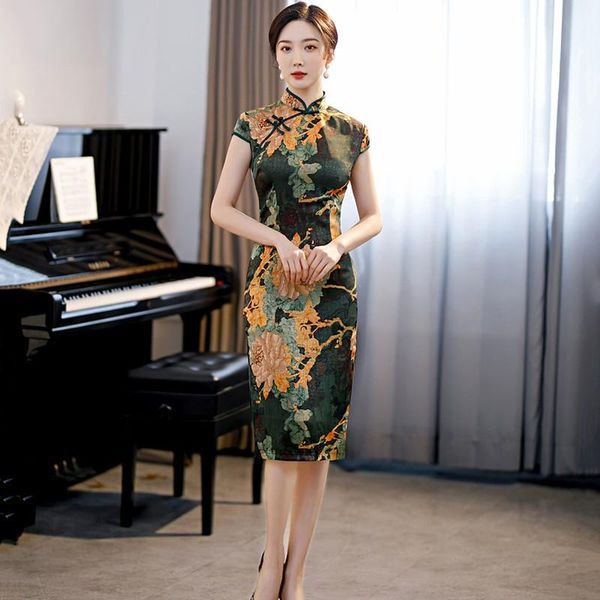 plus size flower print vintage qipao middle aged women elegant mandarin collar cheongsam summer short sleeve chinese dress -4xl ethnic clot, Red
plus size flower print vintage qipao middle aged women elegant mandarin collar cheongsam summer short sleeve chinese dress -4xl ethnic clot, Red