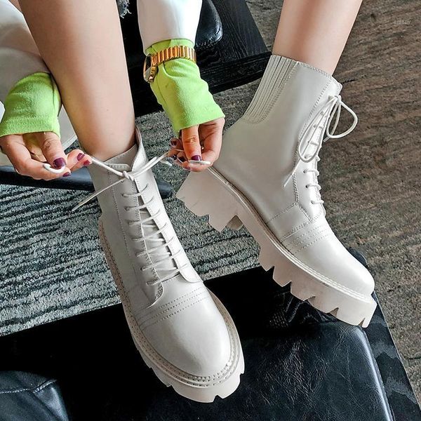 boots cross tied chunky high heels platform woman 2021 winter autumn genuine leather ankle retro working motorcycle1, Black
boots cross tied chunky high heels platform woman 2021 winter autumn genuine leather ankle retro working motorcycle1, Black