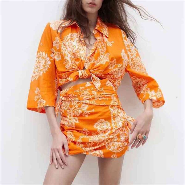za high waist mini skirt women tracksuits sets suit vintage print knot decoration shirts two piece set woman skirts, Gray
za high waist mini skirt women tracksuits sets suit vintage print knot decoration shirts two piece set woman skirts, Gray