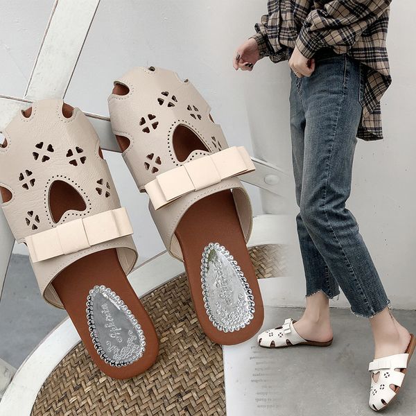 slipper female summer wear 2021 new fashion net red sandals hollow bow baotou flat slippers joker breathable light, Black
slipper female summer wear 2021 new fashion net red sandals hollow bow baotou flat slippers joker breathable light, Black