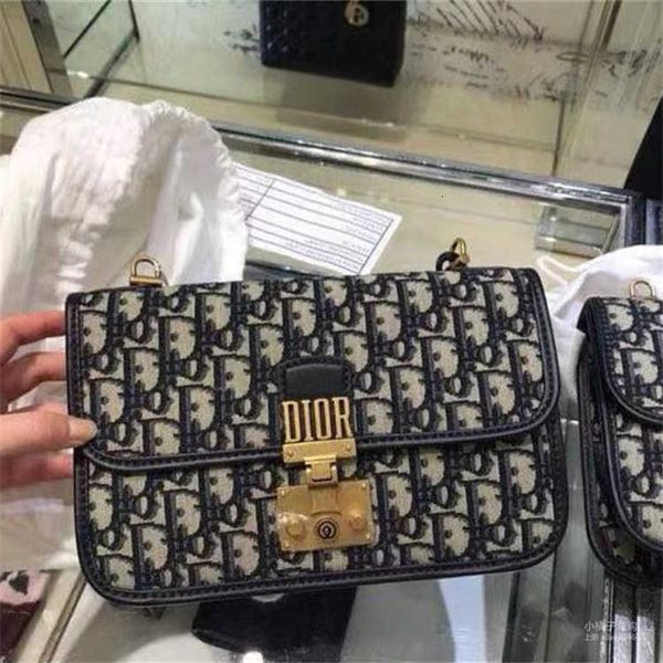 women luxurys designers bags 2021 designer handbags multi pochette crossbody bag zhouzhoubao123 louisbags_18 hanghhangbag montaigne postman&
women luxurys designers bags 2021 designer handbags multi pochette crossbody bag zhouzhoubao123 louisbags_18 hanghhangbag montaigne postman&