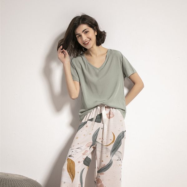 2021julys song floral printed pyjama sleepwear female casual v neck short sleeve elastic waist nightwear retro womens pajamas sets, Black;red
2021julys song floral printed pyjama sleepwear female casual v neck short sleeve elastic waist nightwear retro womens pajamas sets, Black;red